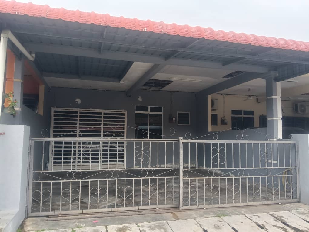 Bilik single 1 (Taman Emas Jaya)