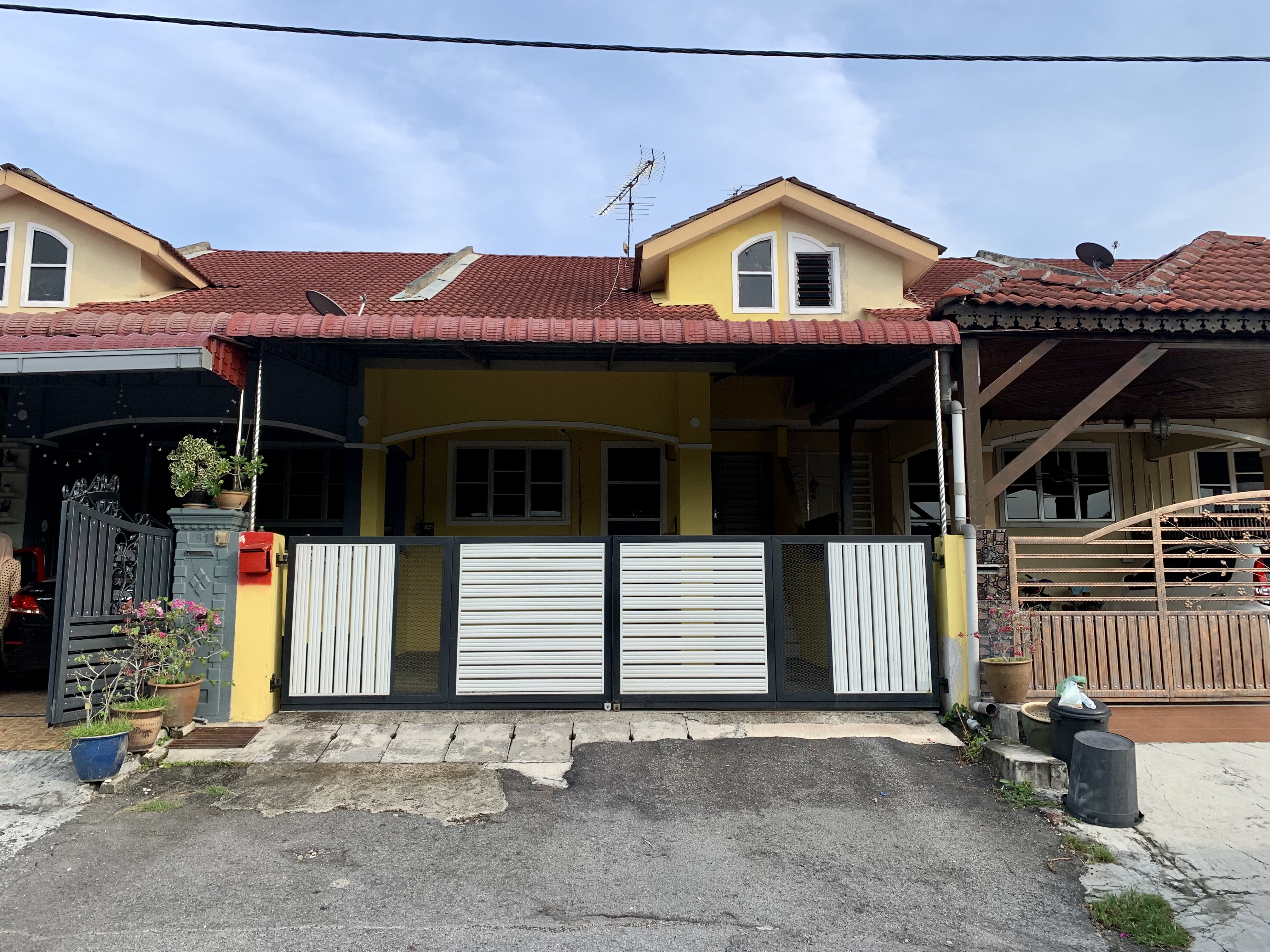 Bilik Single 1 (Taman Harmoni)